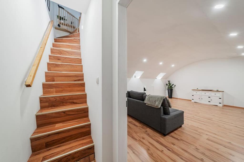 117 M² Near Nussdorferstrasse Apartament *